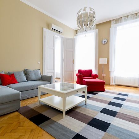 Bpm-Apartment Kiraly Budapeste Exterior foto